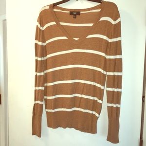 Large Brown w/ white stripes sweater